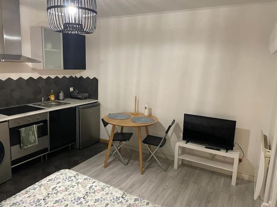 Studio One Proche Ligne 14 Kremlin Bicetre Arcueil Exteriér fotografie